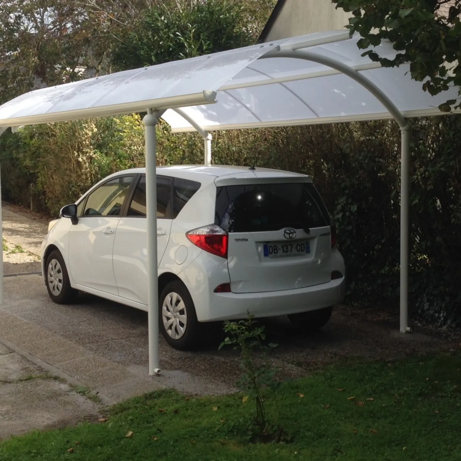 Abri terrasse avec store motorisé